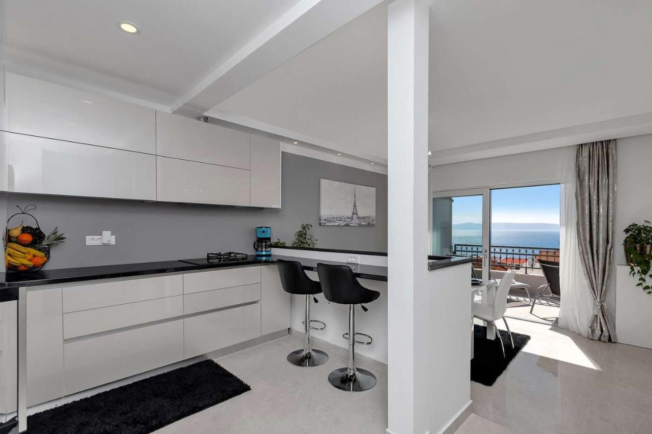 Luxurious Apartment Nino Makarska Eksteriør bilde