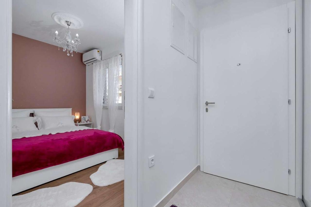 Luxurious Apartment Nino Makarska Eksteriør bilde