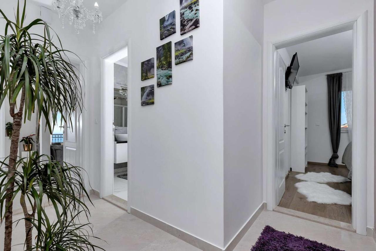 Luxurious Apartment Nino Makarska Eksteriør bilde